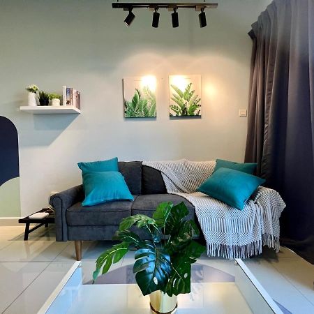 Riverview 8Pax 2Br In Kbtown Netflix, Wi-Fi B-3A-5 Kota Bharu Exteriér fotografie